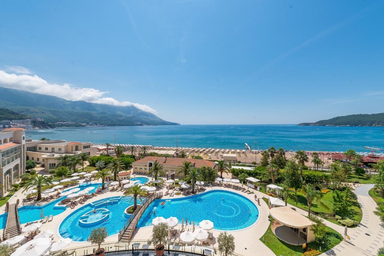 Splendid Conference & Spa Resort Budva Exterior photo A view of the resort