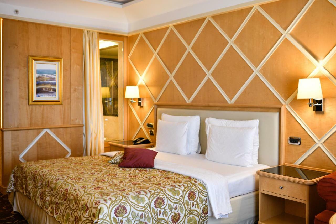 Splendid Conference & Spa Resort Budva Exterior photo